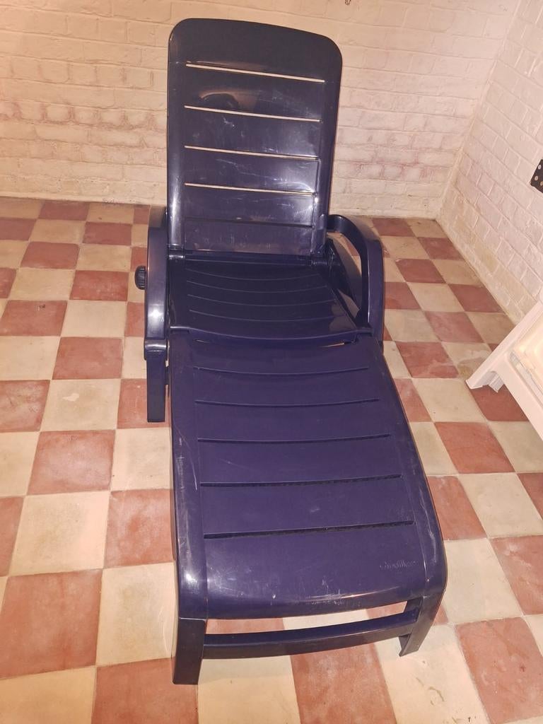 2 chaises longues bleues, Jardin & Terrasse, Chaises longues, Enlèvement