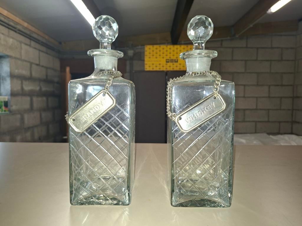 glazen voorraad kruiken, Ophalen