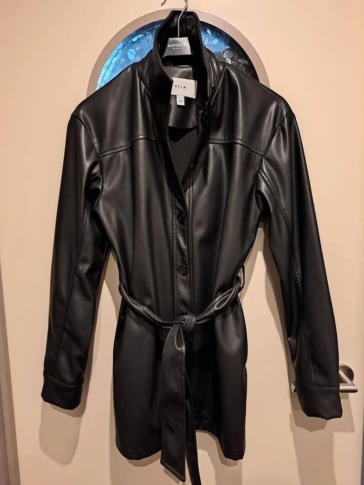 Vila, zomerjas in imitatieleer, simili leder, mt 38, Vêtements | Femmes, Vestes | Été, Comme neuf, Taille 38/40 (M), Noir, Enlèvement ou Envoi