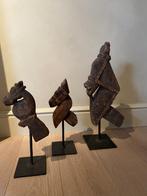 Antieke beeldjes (3), Ophalen