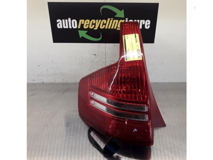 Feu arrière gauche d'un Citroen C4, Autos : Pièces & Accessoires, Éclairage, Citroën, Utilisé, 3 mois de garantie