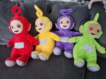 4 teletubbies poppen