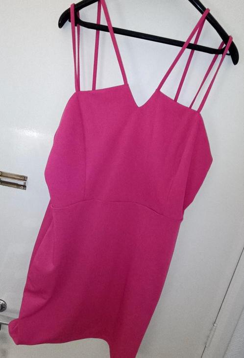 Roos jurkje, Kleding | Dames, Jurken, Ophalen of Verzenden