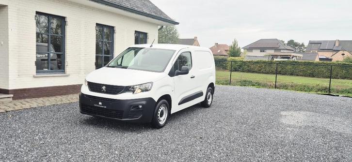 Peugeot Partner 1.2Puretech Premium L1-DAB-Carplay-Navigatie, Auto's, Peugeot, Bedrijf, Te koop, Partner, ABS, Airbags, Airconditioning