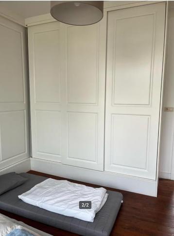 (Inbouw)garderobe beschikbaar voor biedingen