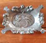 Jugendstil  bewerkte schaal, Antiek en Kunst, Ophalen of Verzenden