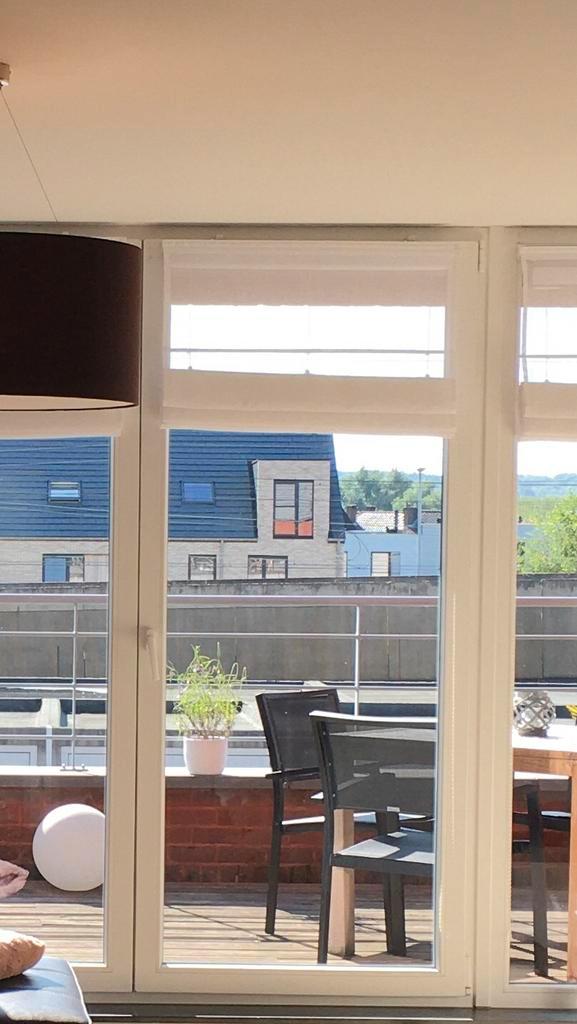 Vouwgordijnen WIT 2 verschillende afmetingen, Huis en Inrichting, Stoffering | Gordijnen en Lamellen, Zo goed als nieuw, Wit, Ophalen