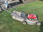 grasmachine zelftrekker op benzine met hondamotor, Tuin en Terras, Grasmaaiers, Ophalen, Gebruikt, Benzine-grasmaaier, Honda