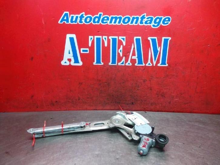 RAAMMECHANIEK RECHTS ACHTER Toyota Prius (NHW20), Auto-onderdelen, Ruiten en Toebehoren, Toyota, Gebruikt