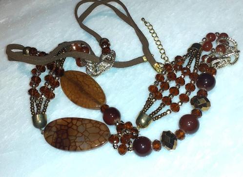 Halsketting bruine dragonveign agaat en swarovski, Handtassen en Accessoires, Kettingen, Nieuw, Steen of Mineraal, Bruin, Met edelsteen