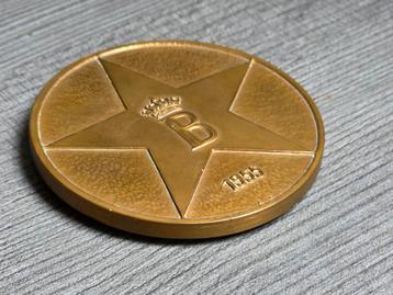 Bronzen medaille 75mm bezoek Koning Boudewijn Congo 1955 beschikbaar voor biedingen