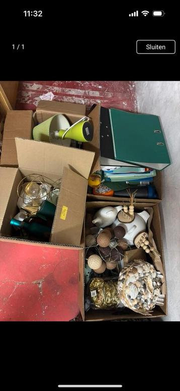 Rommelmarktspullen beschikbaar voor biedingen