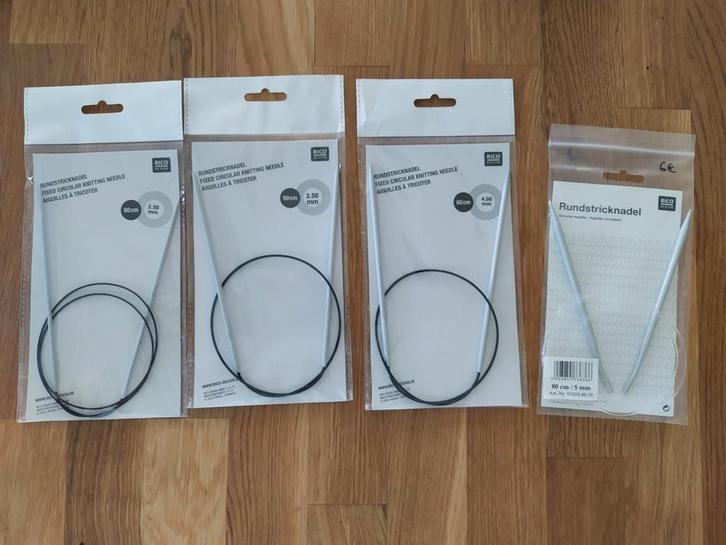 Aiguilles circulaires - Différentes dimensions et matériaux, Hobby en Vrije tijd, Breien en Haken, Ophalen of Verzenden