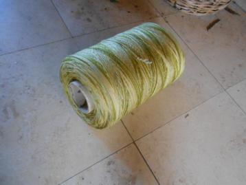 draad garen nylon merk: Dupont gewicht 2590 gr Ø19cm, Hobby en Vrije tijd, Ophalen of Verzenden, Zo goed als nieuw, Garen of Naald(en)