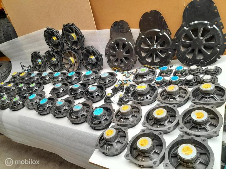 Speaker Land Rover Discovery Range Sport L322 Luidspreker, Auto-onderdelen, Elektronica en Kabels, Land Rover, Gebruikt, Ophalen of Verzenden