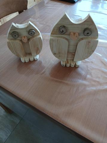Uilen in hout selfmade beschikbaar voor biedingen
