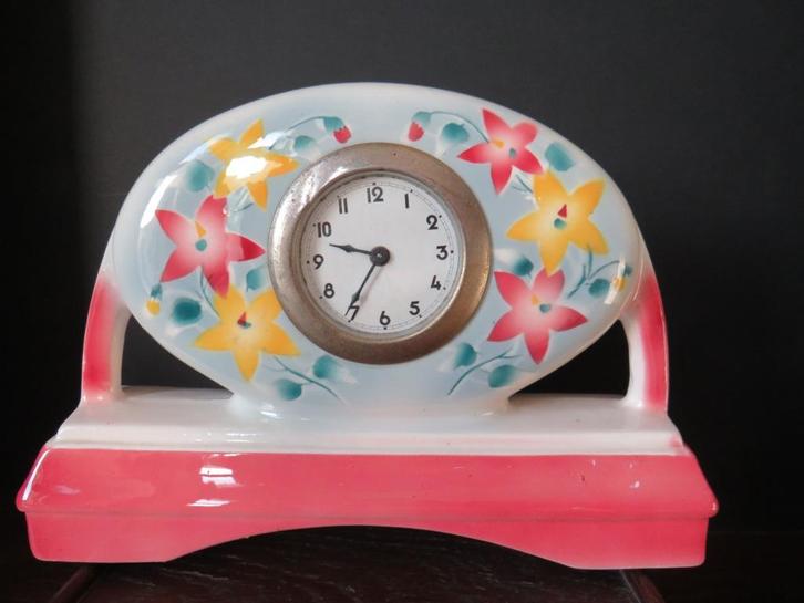 Majolica klok uit Wasmuel, Antiek en Kunst, Antiek | Keramiek en Aardewerk, Ophalen of Verzenden