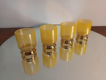 4 glaasjes Booms glas art deco - OPRUIMING!