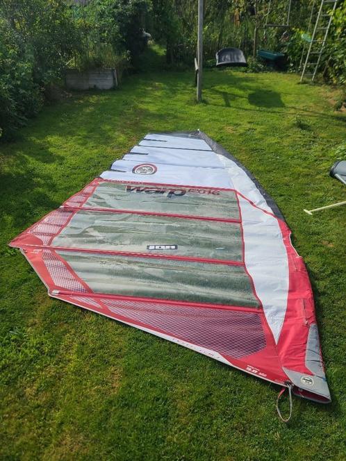 Voile North Sails Warp 9m2 2016, Sports nautiques & Bateaux, Planche à voile, Utilisé, Voile, Avec sac de transport, 7 m² ou plus