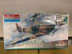 Spitfire MKII, Hobby & Loisirs créatifs, Modélisme | Avions & Hélicoptères, Enlèvement ou Envoi, Utilisé, Avion, Plus grand que 1:72