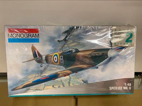 Spitfire MKII, Hobby & Loisirs créatifs, Modélisme | Avions & Hélicoptères, Utilisé, Avion, Plus grand que 1:72, Autres marques