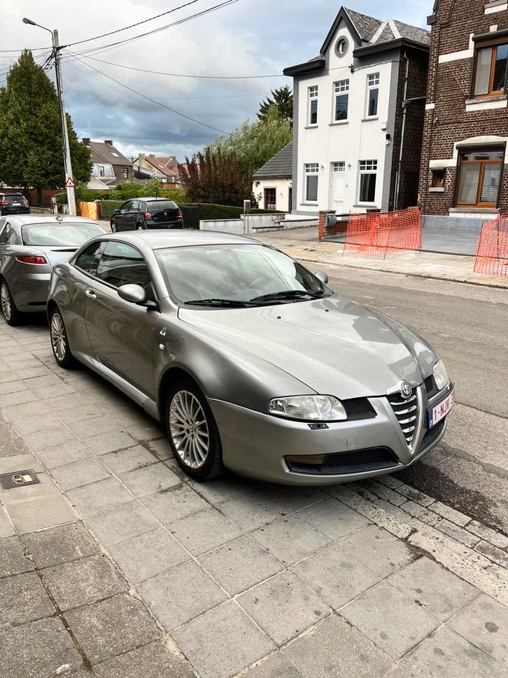 2 Falfa Romeo GT, Auto's, Alfa Romeo, Particulier, GT, ABS, Airbags, Airconditioning, Boordcomputer, Cruise Control, Elektrische buitenspiegels