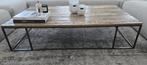 Houten salontafel met metalen poot, Huis en Inrichting, Ophalen, Zo goed als nieuw, Rechthoekig