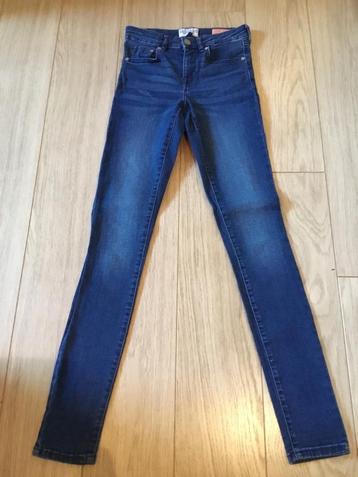 Donkere jeans m13j/€3,5