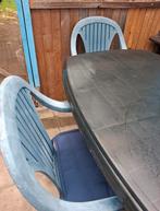 Tuintafel en 4 stoelen, Tuin en Terras, Ophalen, Gebruikt, Ovaal, Plastic