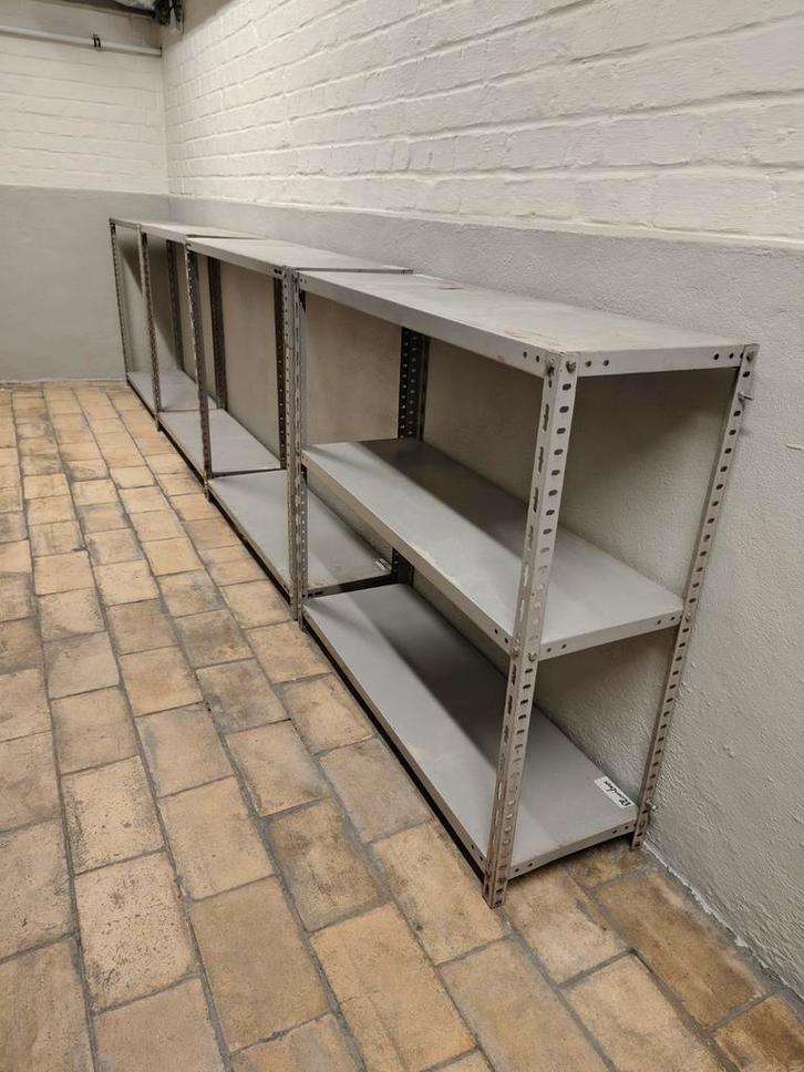 8 metalen rekken (verschillende afmetingen), Huis en Inrichting, Kasten | Stellingkasten, Gebruikt, Ophalen