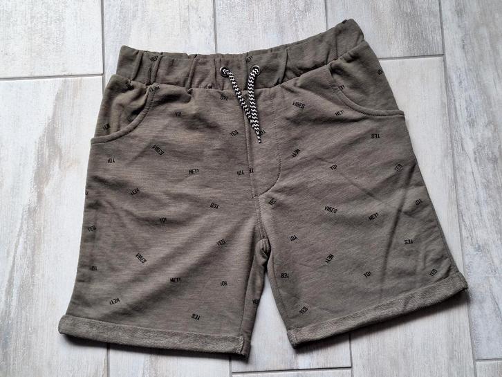 ★ M146/152 - Nieuwe korte broek, Kinderen en Baby's, Kinderkleding | Maat 146, Nieuw, Jongen, Broek, Ophalen of Verzenden