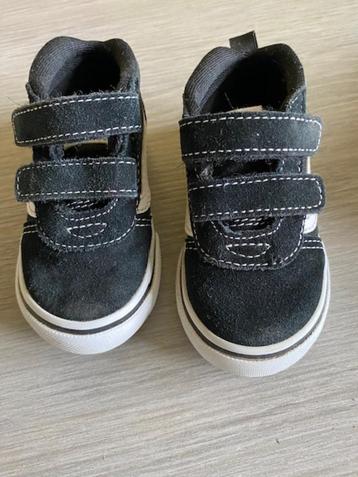 Kindersneakers merk Vans beschikbaar voor biedingen