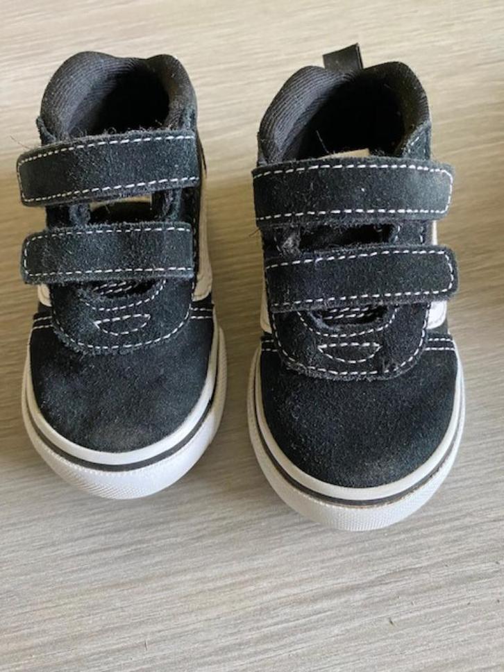 Kindersneakers merk Vans, Kinderen en Baby's, Babykleding | Schoentjes en Sokjes, Zo goed als nieuw, Jongetje of Meisje, Schoentjes