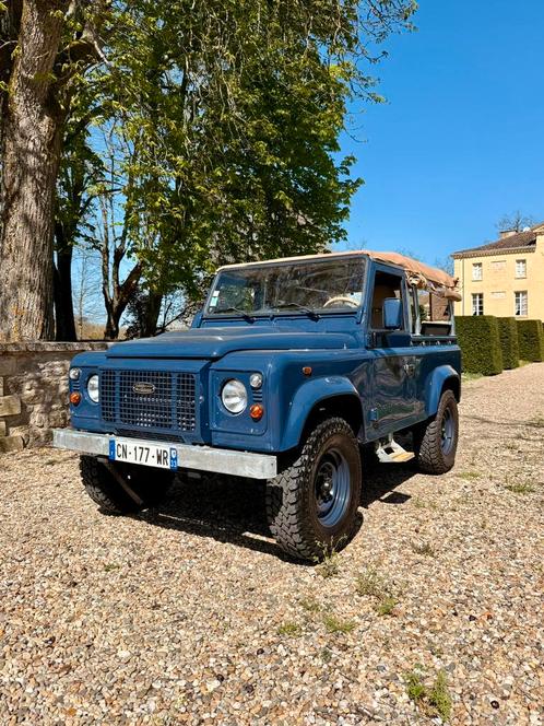 Land Rover Defender 2,2L TD4, Auto's, Land Rover, 4x4, Bluetooth, USB, Defender, Diesel, Cabriolet, 3 deurs, Handgeschakeld, Blauw