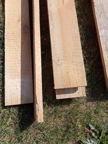 Planken, houten planken hele zware pallet beschikbaar voor biedingen