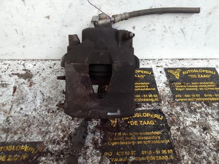 Etrier de frein (pince) avant gauche d'un Volkswagen Polo, Autos : Pièces & Accessoires, Freins & Transmission, Volkswagen, Utilisé