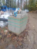 betonblokken 29X14x19, Doe-het-zelf en Bouw, Ophalen, Zo goed als nieuw, Beton