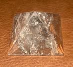 Bergkristal piramide - 60gram - 45mm x 45mm x 33mm, Verzamelen, Mineralen en Fossielen, Ophalen of Verzenden