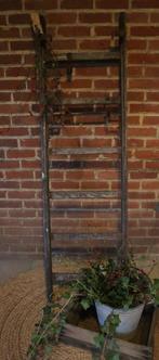 AUTHENTIEKE HOUTEN LADDER MET KATROL, Huis en Inrichting, Ophalen, Gebruikt