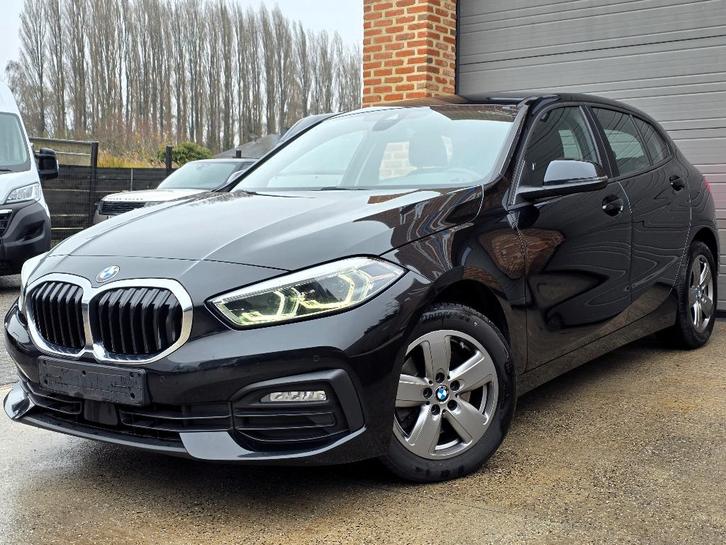 BMW 116D AUTOMAAT - LED - 12/2022 - 60.000 KM - Full History, Auto's, BMW, Bedrijf, Te koop, 1 Reeks, ABS, Adaptieve lichten, Airbags