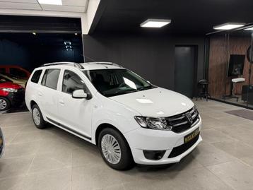 DACIA LOGAN 2015 BENZINE 52.000 KM/CARPLAY-NAVI/NIEUW STAAT beschikbaar voor biedingen