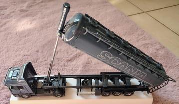 TEKNO 1/50 SCANIA R124LA4x2 met kiepsilo beschikbaar voor biedingen