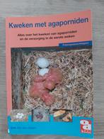 J. Hannes - Kweken met agaporniden, Boeken, Gelezen, Ophalen of Verzenden, J. Hannes; Diederik van den Abeele