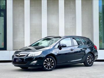 Opel Astra 1.4Turbo - Benzine /2011/ 152000km perfect staat beschikbaar voor biedingen