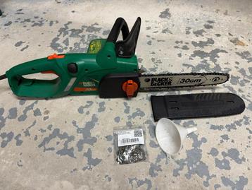 Kettingzaag Black & Decker + extra nieuwe ketting beschikbaar voor biedingen