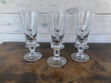 Set van 6 champagneglazen beschikbaar voor biedingen