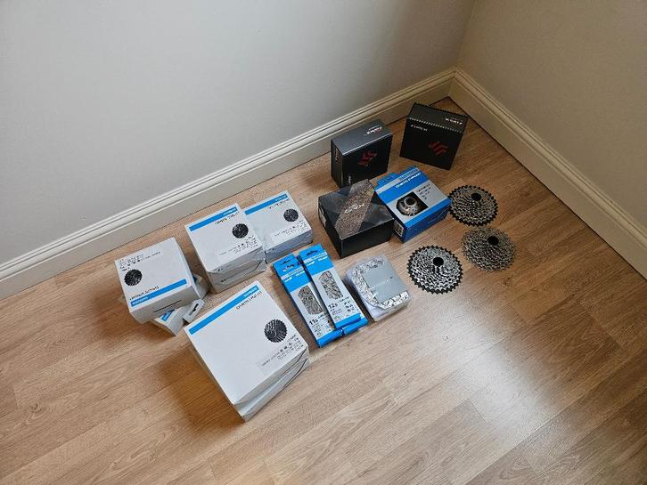 Diverse racefiets onderdelen ultegra sram cassettes Di2 etc, Fietsen en Brommers, Fietsonderdelen, Nieuw, Racefiets, Overige typen