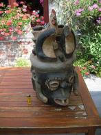 Masque africain au coq, Antiquités & Art, Enlèvement