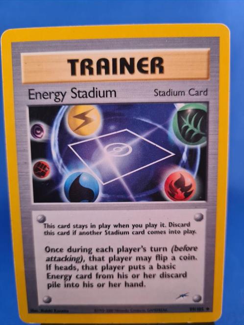 Energy Stadium 99/105 - Neo Destiny, Hobby en Vrije tijd, Verzamelkaartspellen | Pokémon, Zo goed als nieuw, Verzenden