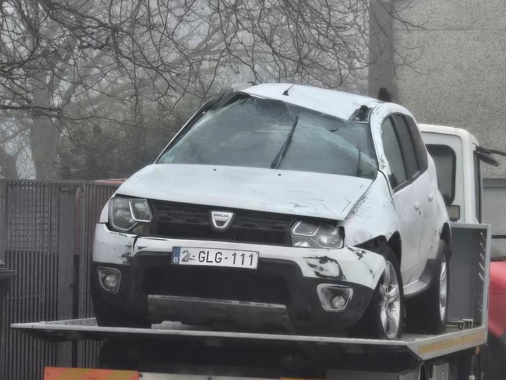 Dacia Duster 1.5dCi Automaat Schadewagen, Auto's, Dacia, Bedrijf, Te koop, Duster, ABS, Airbags, Airconditioning, Boordcomputer